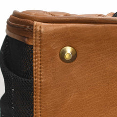Comfortable pet travel bag with bottom gold buttons

